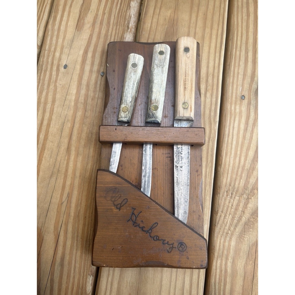 VINTAGE "OLD HICKORY" CARBON STEEL KNIFE SET WOOD CASE WITH 3 KNIVES